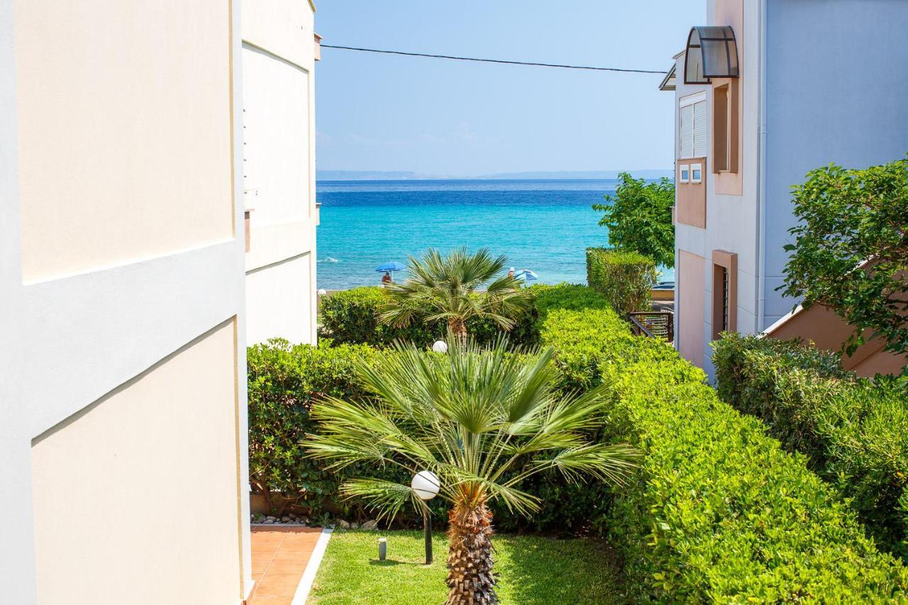 Apartments Alexandros بوليخرونو المظهر الخارجي الصورة