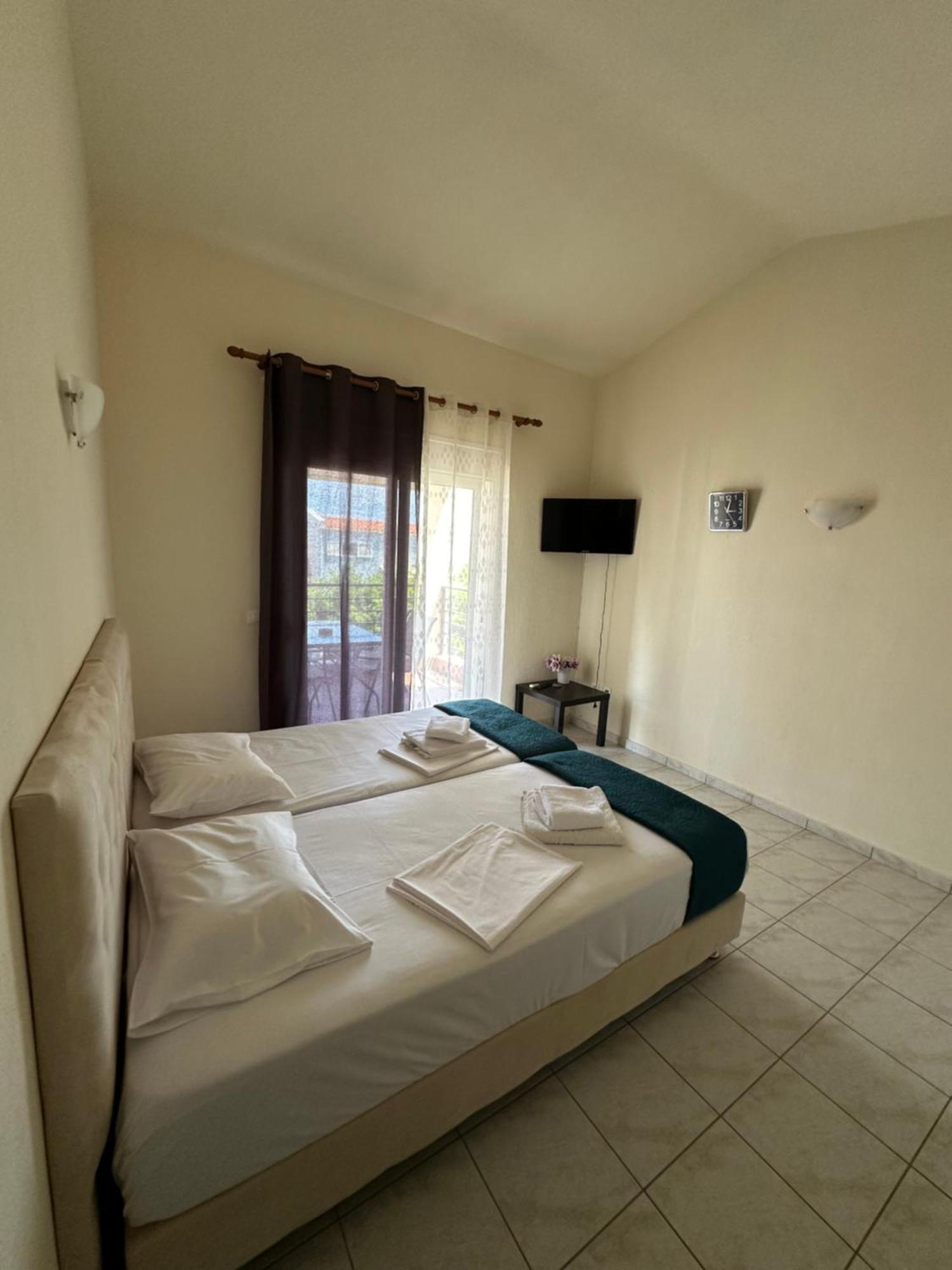 Apartments Alexandros بوليخرونو المظهر الخارجي الصورة